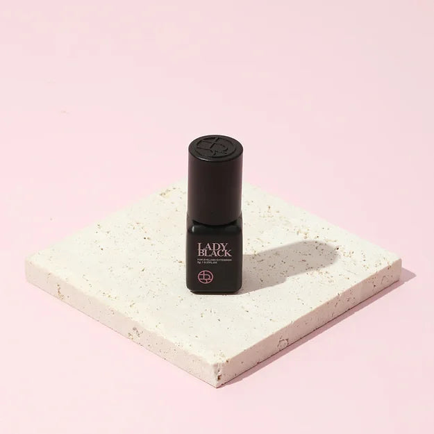 Lady Black Eyelash Extension Glue